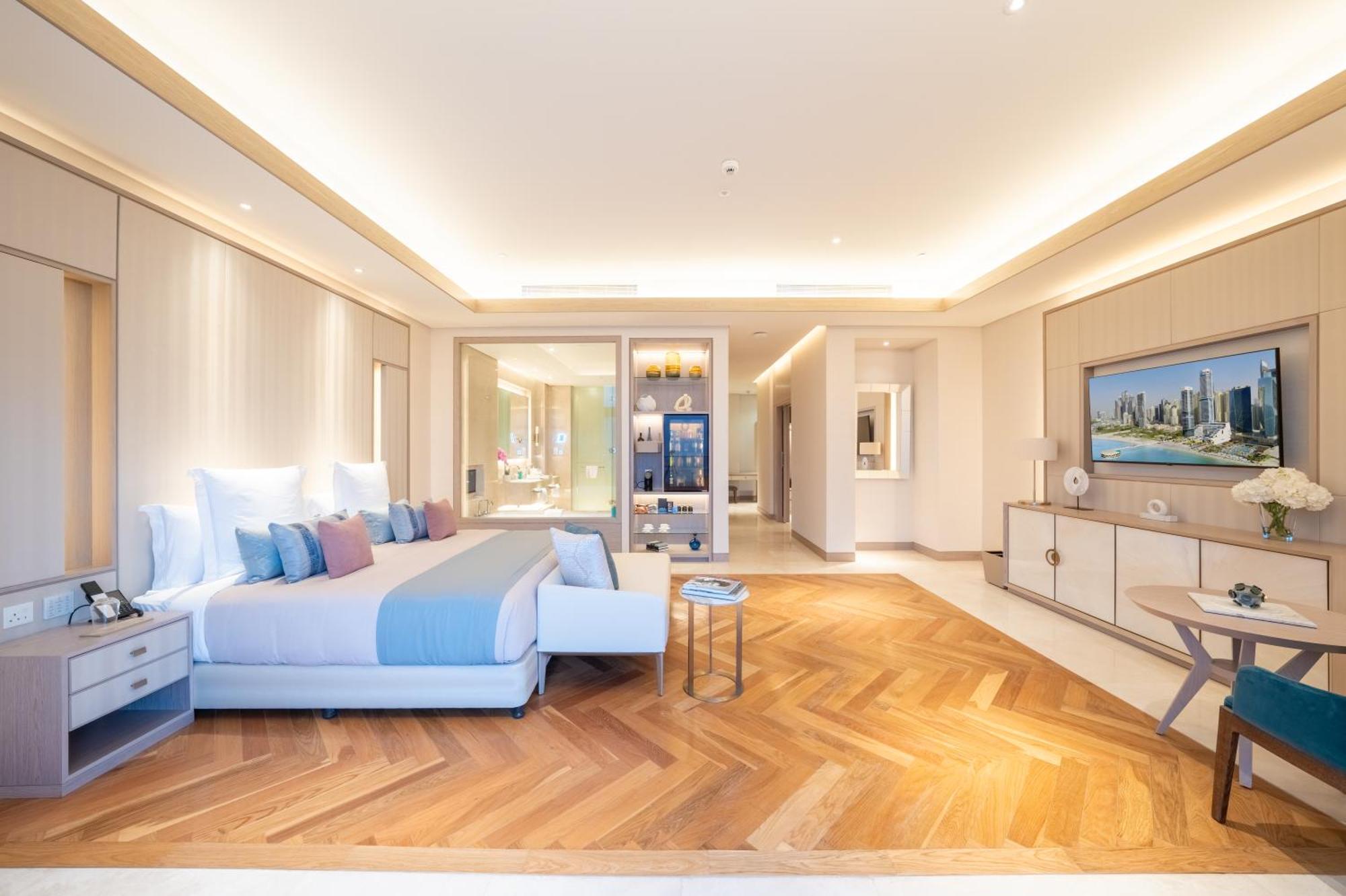 Отель Five Luxe Дубай Экстерьер фото Deluxe Suite